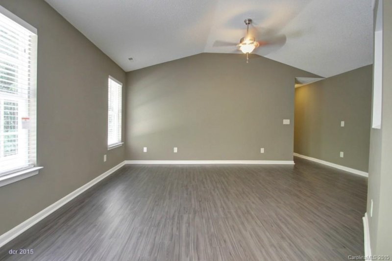 Property image 4 at 2107 Lisa Carole Drive, Charlotte, NC 28214