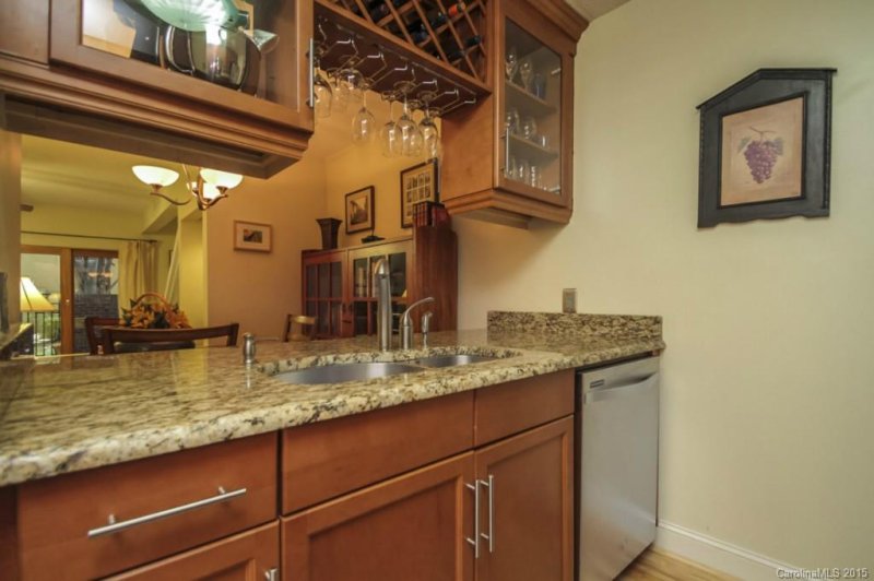 Property image 3 at 423 N Church Street, Charlotte, NC 28202