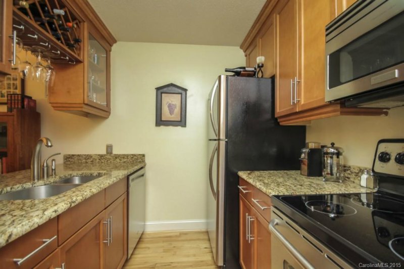 Property image 4 at 423 N Church Street, Charlotte, NC 28202