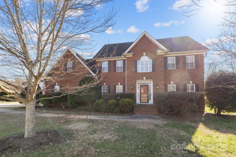 Property image 2 at 234 Falcons Ridge, Matthews, NC 28104