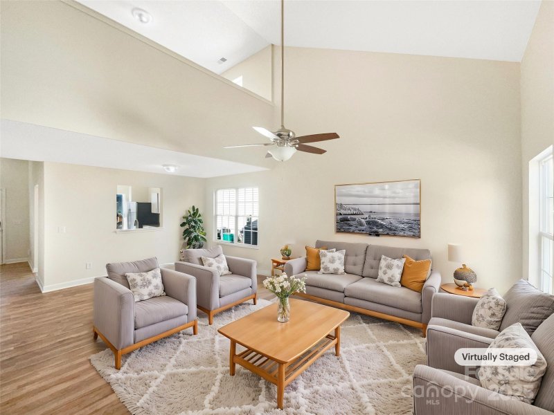 Property image 2 at 2415 Marett Boulevard, Rock Hill, SC 29732
