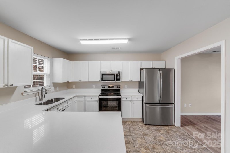 Property image 5 at 619 Wilderness Trail Drive, Charlotte, NC 28214