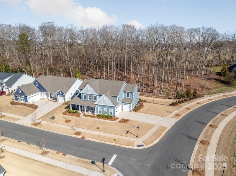 Property image 3 at 523 Meadow Ridge Drive, Belmont, NC 28012