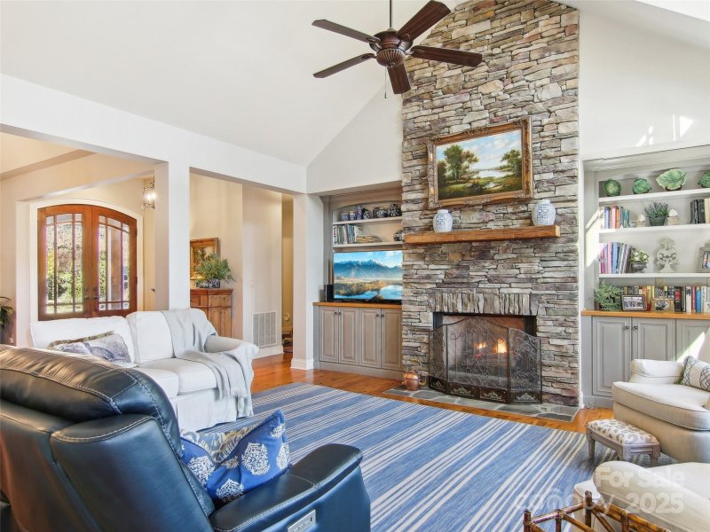 Property image 5 of 131 Falkirk Way in Cobblestone Village, Zirconia, NC 28790