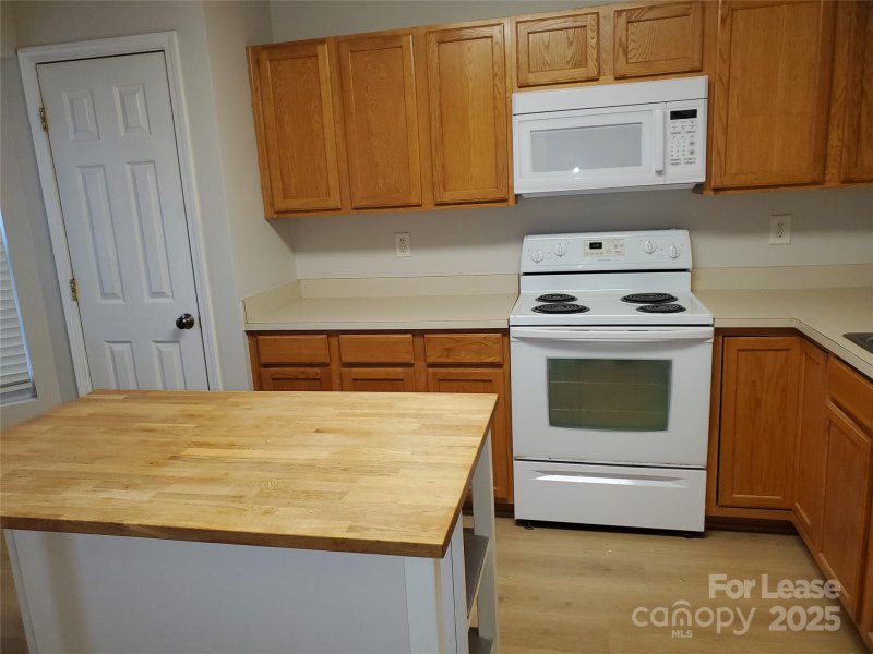 Property image 5 at 3413 Broadwick Street, Charlotte, NC 28213