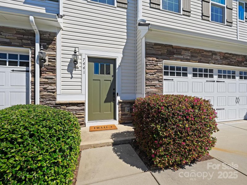 Property image 2 at 7441 White Elm Lane, Charlotte, NC 28273