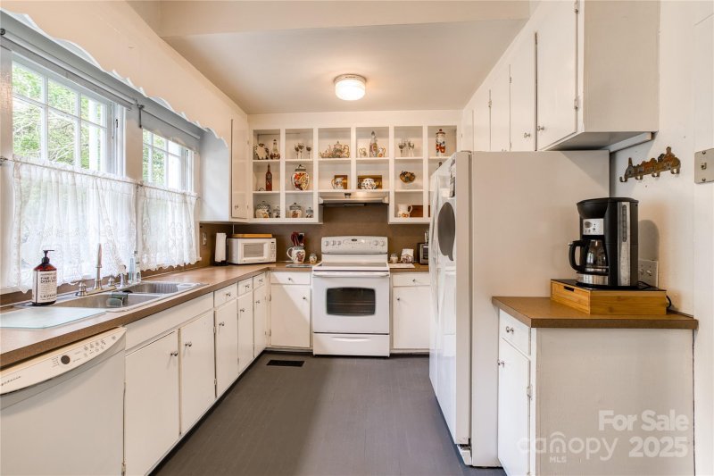 Property image 5 at 306 W Marsh Street, Salisbury, NC 28144