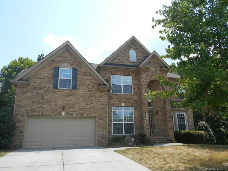 7271 Dove Field Drive