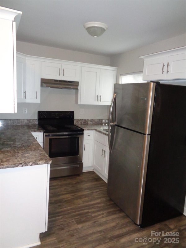 Property image 4 at 3134 Creighton Drive, Charlotte, NC 28205