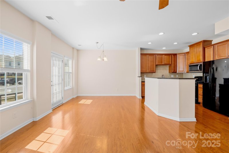 Property image 4 at 2627 Silverthorn Drive, Charlotte, NC 28273