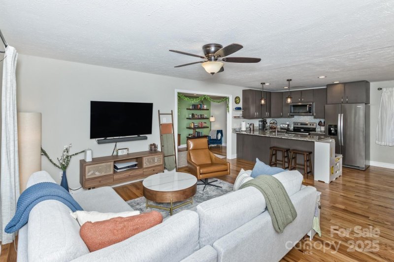 Property image 3 at 209 Caribou Road, Asheville, NC 28803