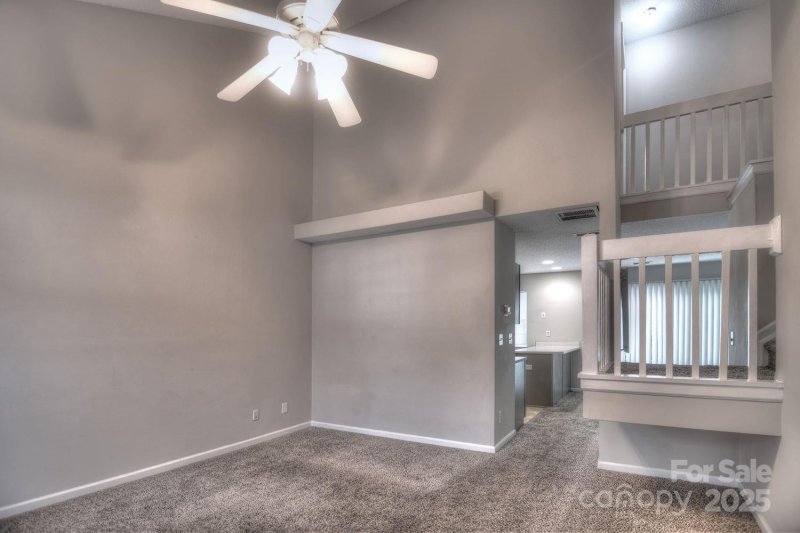 Property image 4 at 3258 Summercroft Lane, Charlotte, NC 28269