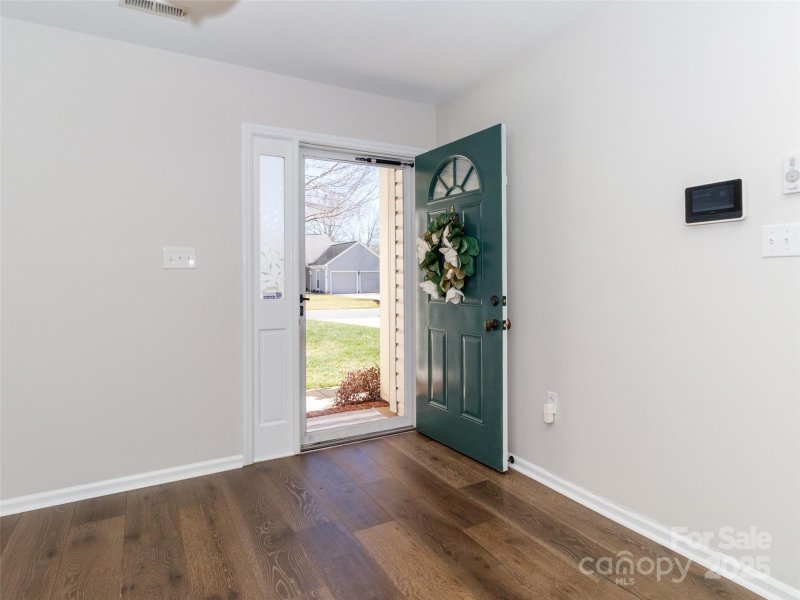 Property image 4 at 8723 Totteridge Drive, Charlotte, NC 28277