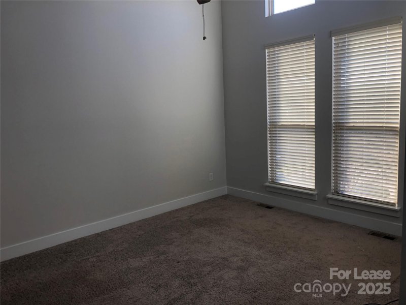 Property image 5 at 919 Warren Burgess Lane, Charlotte, NC 28205