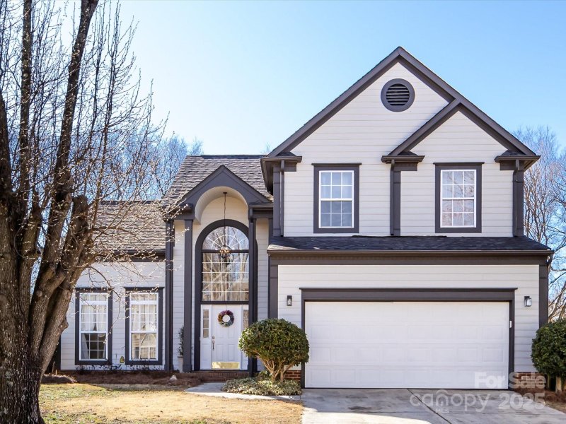 Property image 4 at 13807 Queenswater Lane, Charlotte, NC 28273