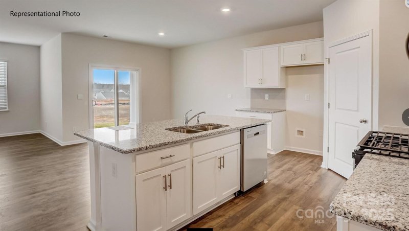 Property image 4 at 339 Brinkley Drive, Kings Mountain, NC 28086