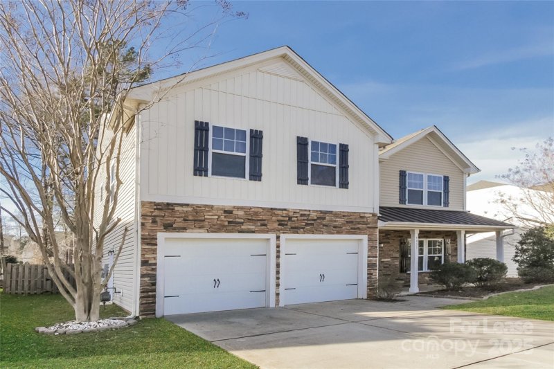 Property image 4 at 9931 Seven Oaks Drive, Charlotte, NC 28215