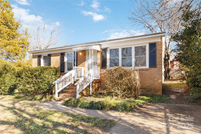 29 Hagins Street