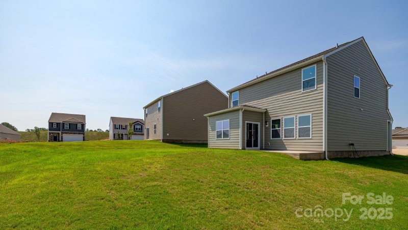 Property image 2 at 327 Brinkley Drive, Kings Mountain, NC 28086