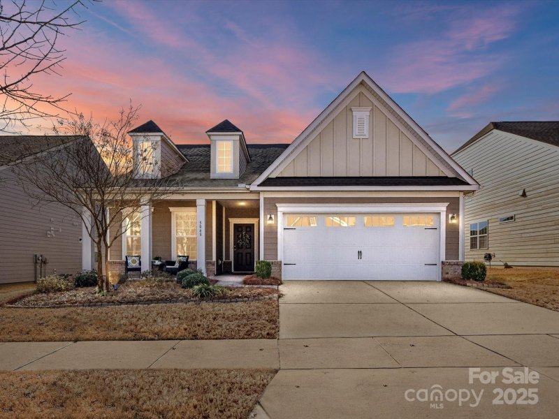 5048 Redwood Grove Trail