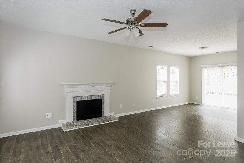 Property image 5 at 3124 Harris Mill Lane, Charlotte, NC 28262