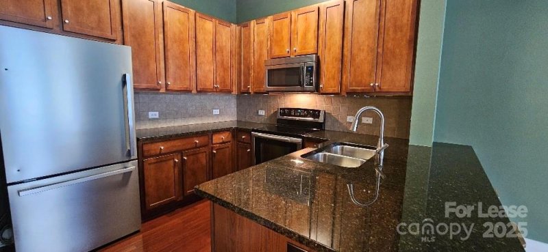 Property image 3 at 3243 Noda Boulevard, Charlotte, NC 28205