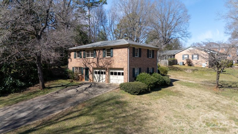 Property image 3 at 2105 Monticello Drive, Gastonia, NC 28056