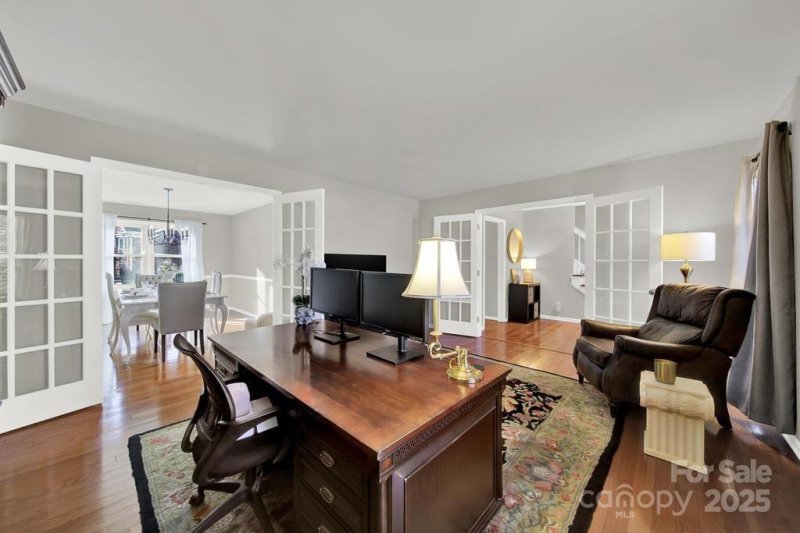 Property image 4 at 1427 Matthews Plantation Drive, Matthews, NC 28105