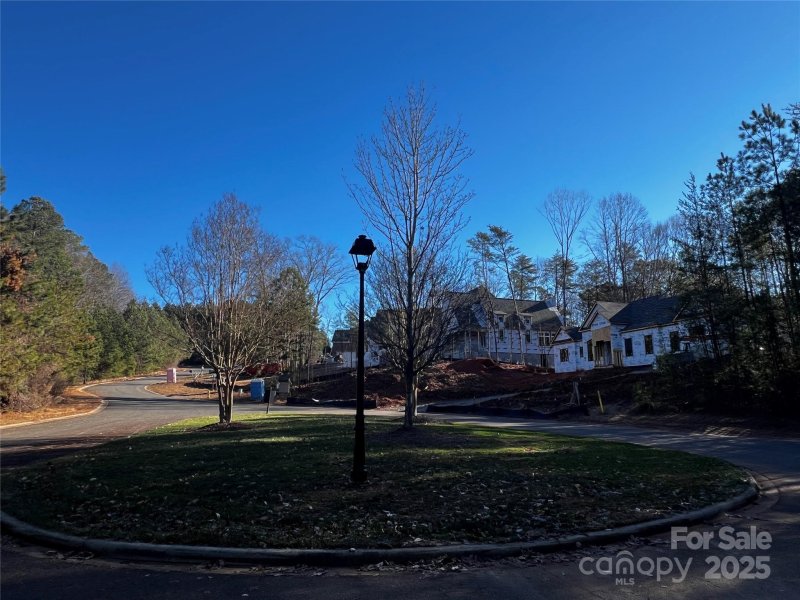 Property image 5 of 5040 Hermitage Court in Reflection Pointe, Belmont, NC 28012