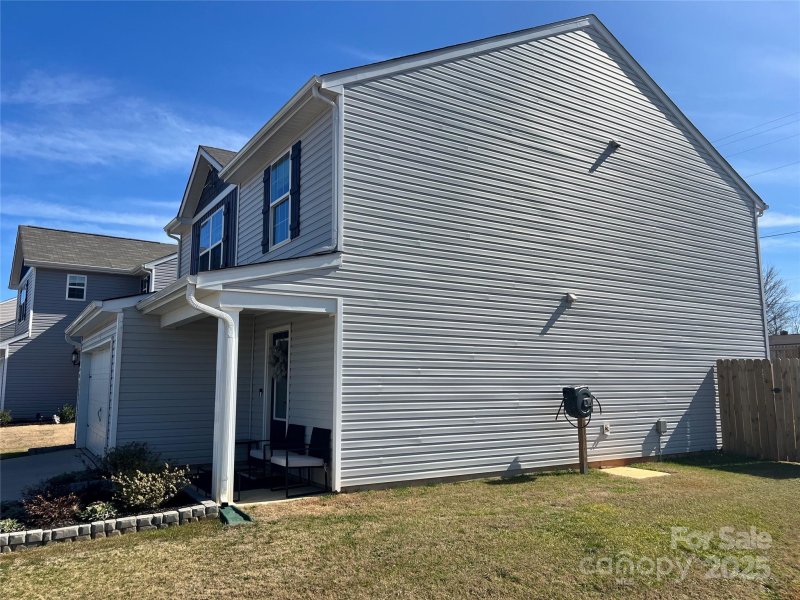 Property image 2 of 329 Aniston Lane in Pinnacle Estates, Shelby, NC 28152