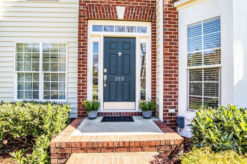 Property image 3 at 203 Elven Court, Waxhaw, NC 28173