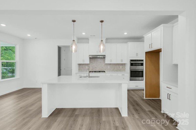 Property image 2 of 173 Glenn Drive in Stafford at Langtree, Mooresville, NC 28115