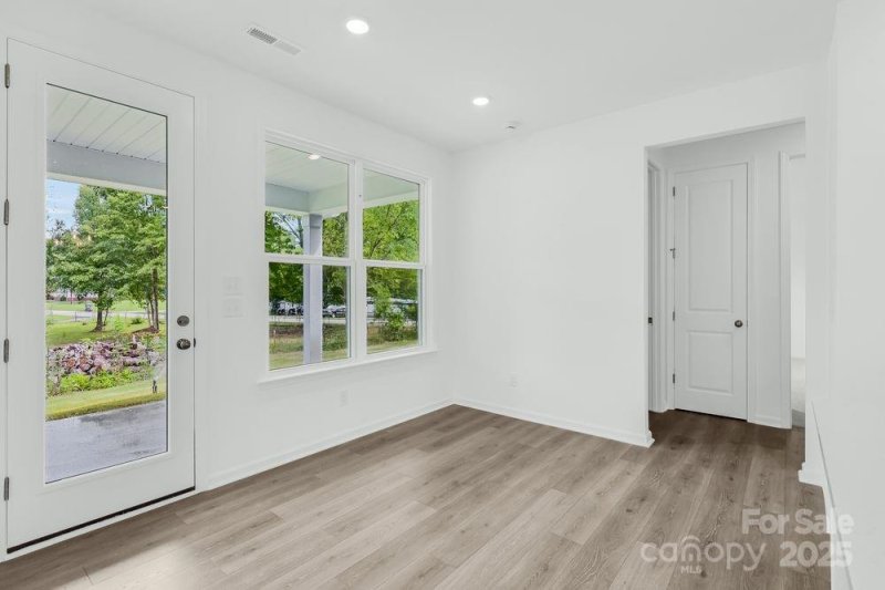 Property image 5 of 173 Glenn Drive in Stafford at Langtree, Mooresville, NC 28115