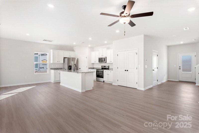 Property image 3 at 3430 Saddlebred Drive, Gastonia, NC 28052