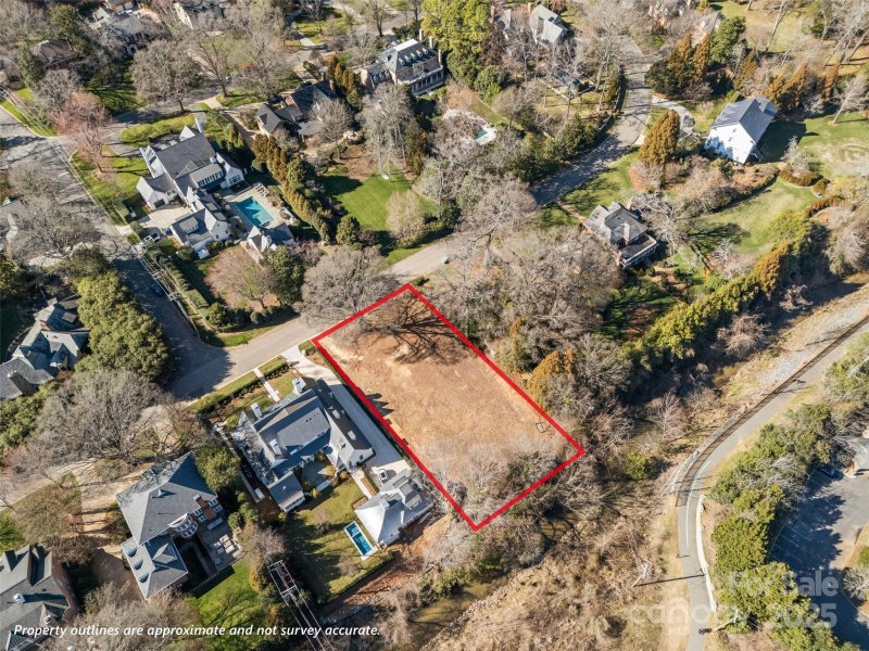 Property image 4 at 653 Hungerford Place, Charlotte, NC 28207