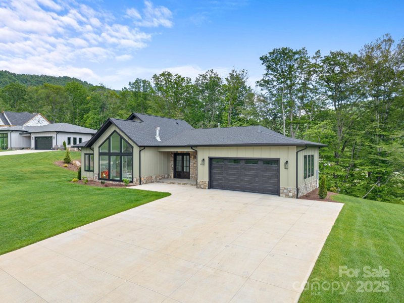 Property image 3 at 90 Bridgeway Drive, Candler, NC 28715