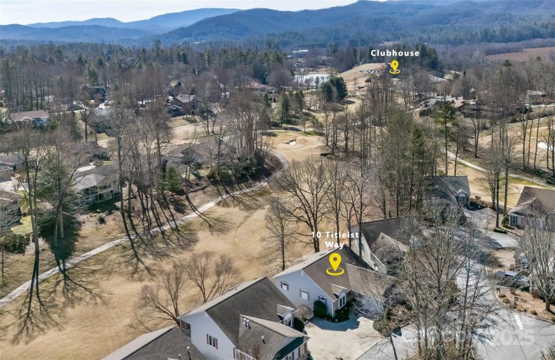 Property image 2 at 10 Titleist Way, Hendersonville, NC 28739