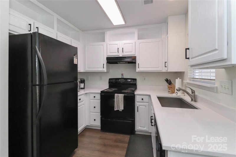 Property image 2 at 120 Barnhardt Loop, Mooresville, NC 28117