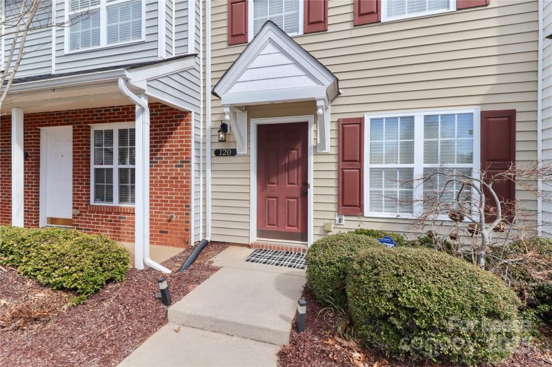 Property image 5 at 120 Barnhardt Loop, Mooresville, NC 28117