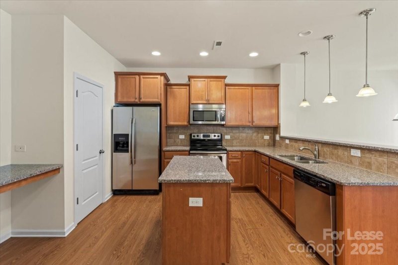 Property image 2 at 14442 Glendon Hall Lane, Charlotte, NC 28262