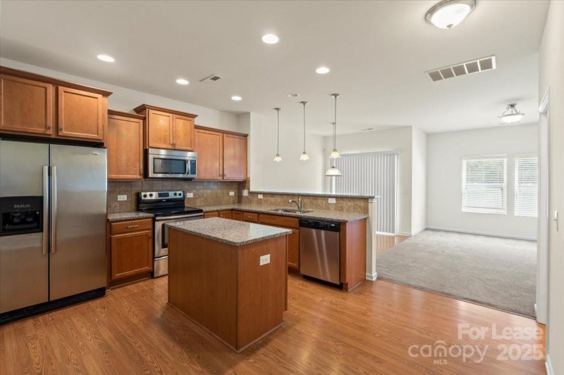 Property image 5 at 14442 Glendon Hall Lane, Charlotte, NC 28262