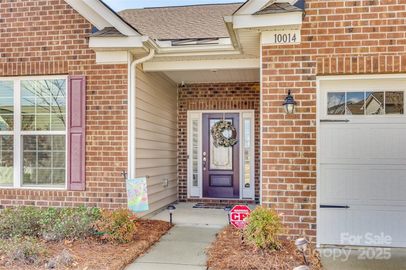 Property image 4 at 10014 Berkeley Castle Drive, Charlotte, NC 28273