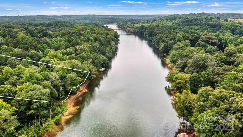 Property image 4 at 150 Slate Drive, Statesville, NC 28625