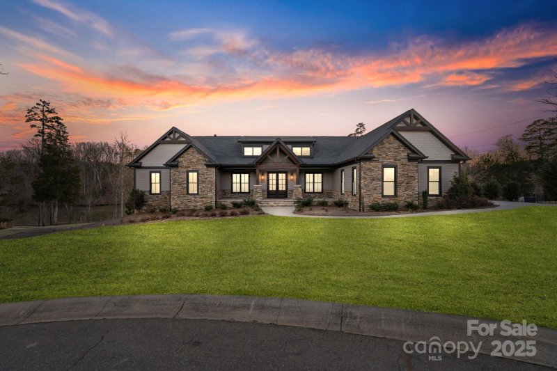 826 Misty Arbor Ford