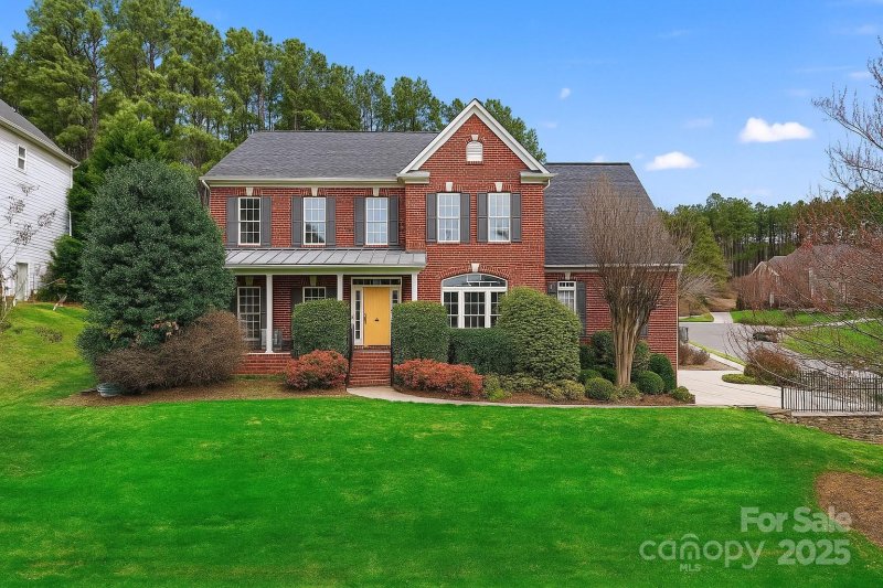 204 Silvercliff Drive