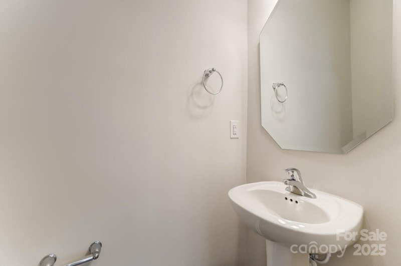 Property image 5 at 7216 Hodges Meadow Lane, Charlotte, NC 28213