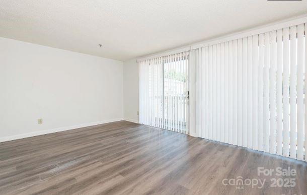 Property image 3 at 1614 Arlyn Circle, Charlotte, NC 28213