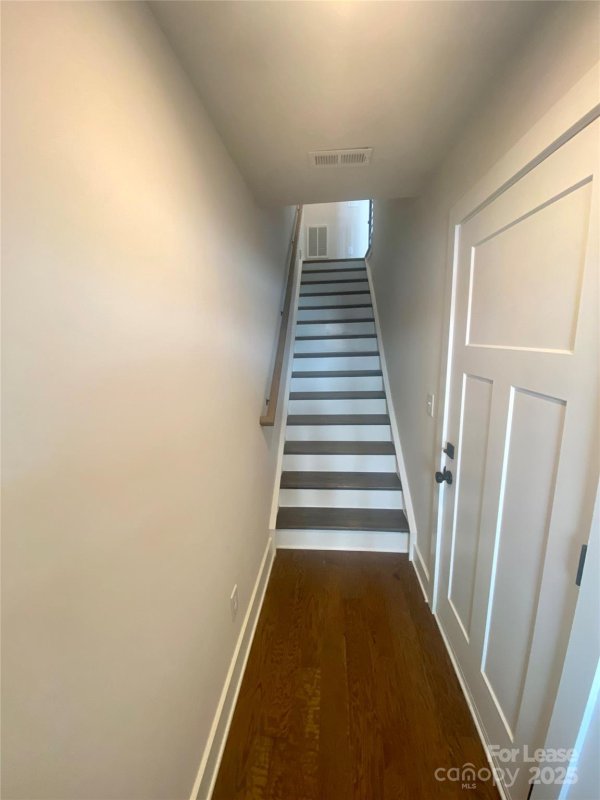 Property image 3 at 3117 Loso Terrace, Charlotte, NC 28217