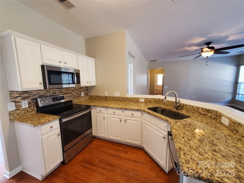 Property image 5 at 8611 Dennington Grove Lane, Charlotte, NC 28277