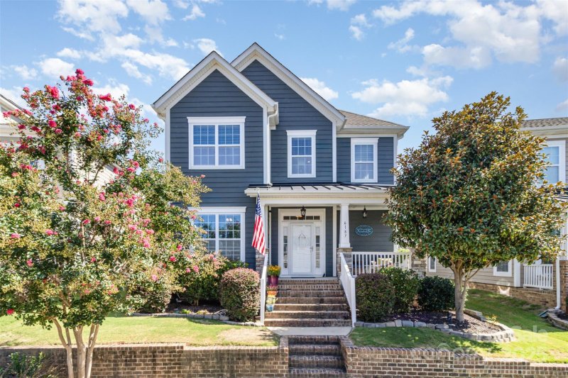 Cameron Creek, Tega Cay Community